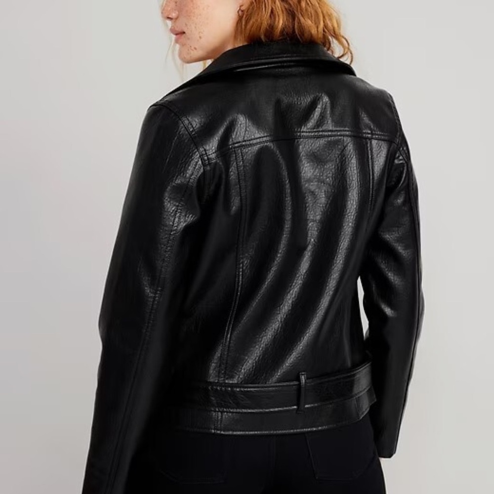 Old Navy Black Faux Belted Leather Moto Jacket - Picture 2 of 6